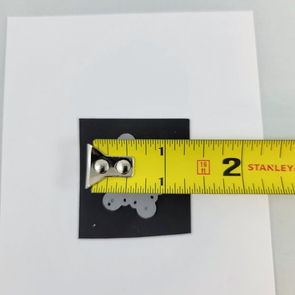 Snowflake Wafer Die Ashlynn Simon Says Stamp Paper Crafts Card Making Scrapbooki - Picture 6 of 6